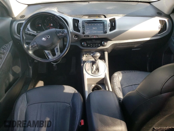 2016 Kia Sportage EX z VIN KNDPC3AC5G7815781, wystawiony jako Copart lot #61004025 z przebiegiem 91 964 mil mil oraz Czysty tytuł • Clean title. Historia ofert i sprzedaży dostępna na DreamBid. Obrazek 8.