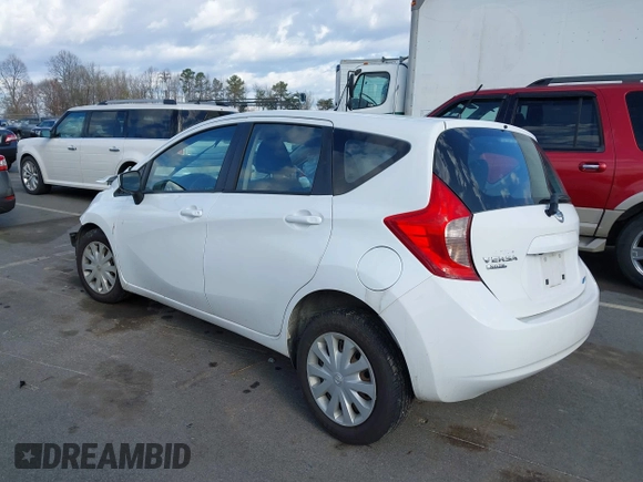 2016 Nissan Note S z VIN 3N1CE2CP0GL384560, wystawiony jako IAAI lot #41816395 z przebiegiem 96 941 mil mil oraz . Historia ofert i sprzedaży dostępna na DreamBid. Obrazek 3.