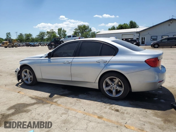 2014 BMW 3 Series 320i xDrive с VIN WBA3C3C58EP662305, выставлен на аукционе Copart как лот 62811895 с пробегом 43 793 миль миль и Списание • Salvage title. История ставок и продаж доступна на DreamBid. Изображение 2.
