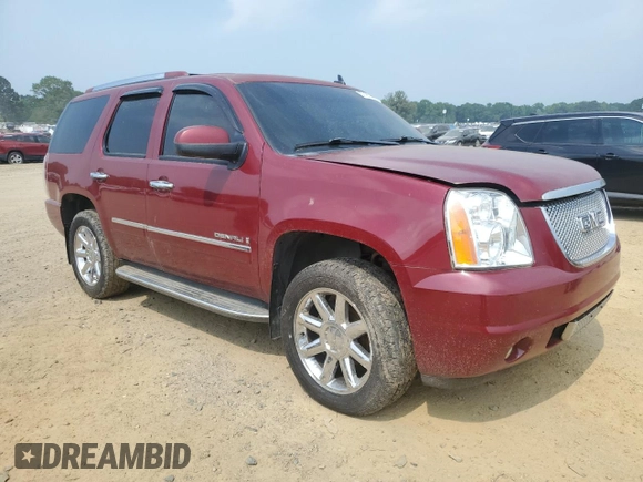 2009 GMC Yukon Denali z VIN 1GKFK03249R210700, wystawiony jako Copart lot #57426195 z przebiegiem 216 561 mil mil oraz Czysty tytuł • Clean title. Historia ofert i sprzedaży dostępna na DreamBid. Obrazek 4.