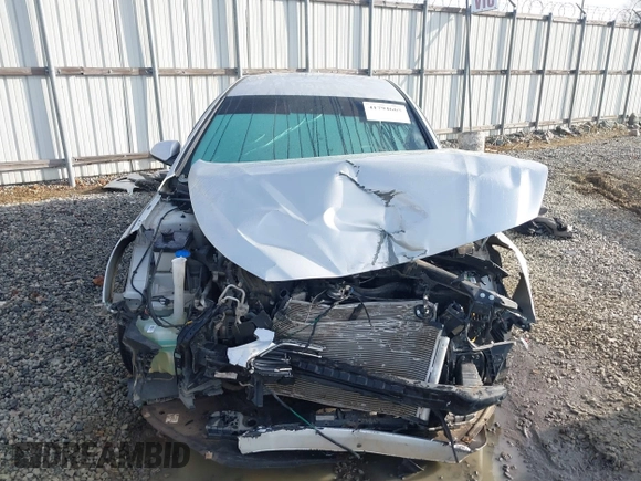 2019 Hyundai Sonata SE with VIN 5NPE24AF4KH766121, listed as a IAAI auction lot 41794665 with 101,673 mi miles and . Bid and sale history available at carsss.com. Image 13.