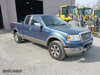 2004 Ford F-150 XLT with VIN 1FTPX14534NC28685, listed as a IAAI auction lot 42117324 with 171,627 mi miles. Bid and sale history available at carsss.com. Image 1.