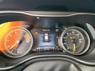 2022 Jeep Cherokee Trailhawk with VIN 1C4PJMBX5ND549240, listed as a Copart auction lot 56743785 with 11,392 mi miles and Salvage title. Bid and sale history available at DreamBid. Image 9.