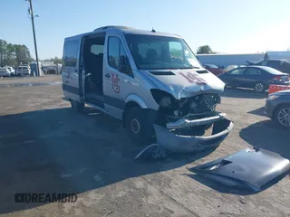 2012 Mercedes-Benz Sprinter Passenger with VIN WDZPE7CC6C5625069, listed as a IAAI auction lot 41922635 with 102,975 mi miles. Bid and sale history available at carsss.com. Image 1.