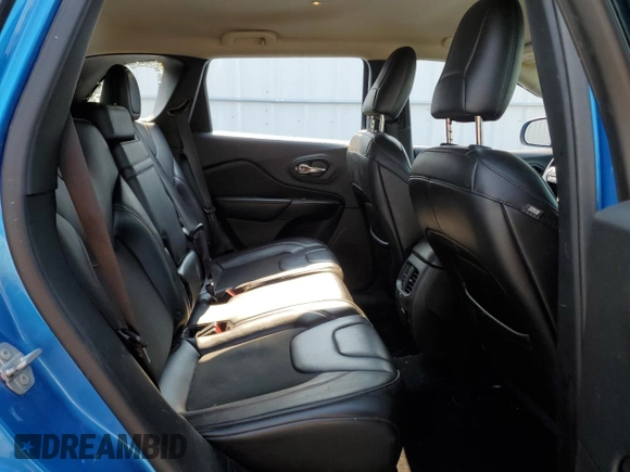 2019 Jeep Cherokee Trailhawk with VIN 1C4PJMBX7KD277477, listed as a Copart auction lot 58969705 with 139,521 mi miles and Salvage title. Bid and sale history available at DreamBid. Image 11.