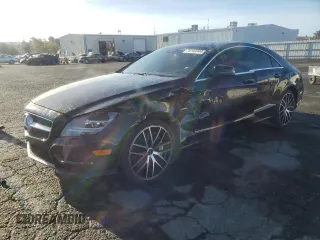 2012 Mercedes-Benz CLS-Class CLS 550 with VIN WDDLJ7DB8CA049093, listed as a Copart auction lot 78743944 with 137,678 mi miles and Salvage Title. Bid and sale history available at carsss.com. Image 1.