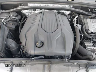 2022 Porsche Macan z VIN WP1AA2A59NLB06264, wystawiony jako IAAI lot #41498822 z przebiegiem 15 701 mil mil oraz . Historia ofert i sprzedaży dostępna na DreamBid. Obrazek 10.