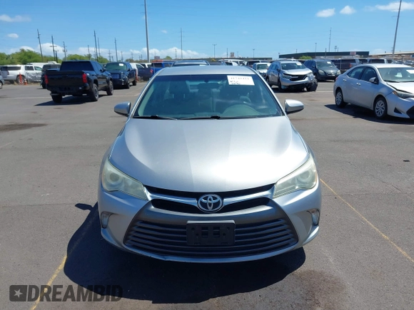 2016 Toyota Camry XLE with VIN 4T1BF1FK4GU148625, listed as a IAAI auction lot 41742421 with 88,582 mi miles. Bid and sale history available at carsss.com. Image 12.