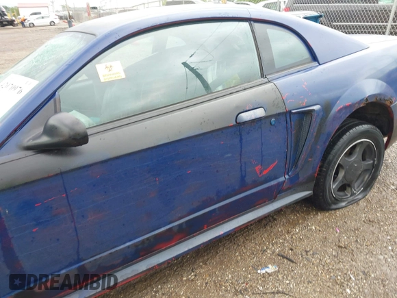 2004 Ford Mustang Standard с VIN 1FAFP40664F194740, выставлен на аукционе IAAI как лот 42070976 с пробегом 128 880 миль миль и . История ставок и продаж доступна на DreamBid. Изображение 14.