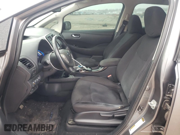 2015 Nissan LEAF SV with VIN 1N4AZ0CPXFC330745, listed as a Copart auction lot 71260442 with 77,152 mi miles. Bid and sale history available at carsss.com. Image 7.