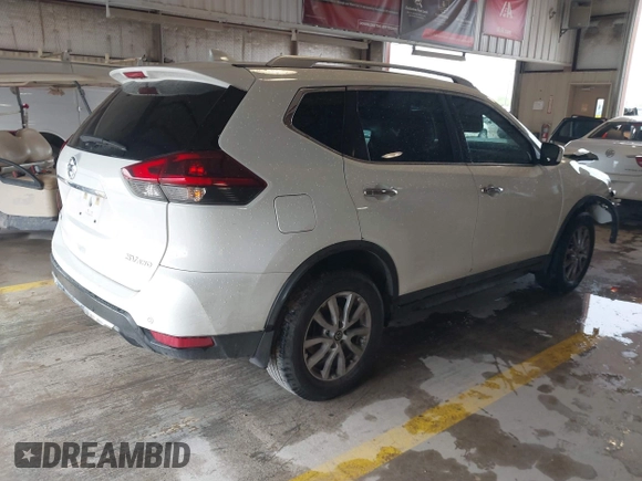 2020 Nissan Rogue S with VIN KNMAT2MV8LP519208, listed as a IAAI auction lot 41863795 with 99,608 mi miles. Bid and sale history available at carsss.com. Image 4.