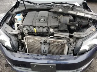 2014 Volkswagen Passat SE with VIN 1VWBP7A30EC008267, listed as a Copart auction lot 60261435 with 93,306 mi miles and Salvage title. Bid and sale history available at DreamBid. Image 11.