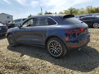 2018 Porsche Macan S with VIN WP1AB2A59JLB35156, listed as a Copart auction lot 54403535 with 138,364 mi miles and Clean title. Bid and sale history available at DreamBid. Image 2.