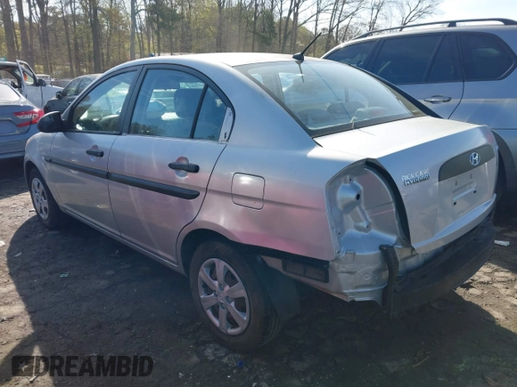 2009 Hyundai Accent Auto GLS with VIN KMHCM46C69U316790, listed as a IAAI auction lot 41883763 with 182,647 mi miles. Bid and sale history available at carsss.com. Image 3.