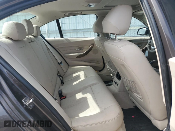 2013 BMW 3 Series 328i xDrive with VIN WBA3B3C5XDF533635, listed as a Copart auction lot 52746075 with 94,722 mi miles and Salvage Title. Bid and sale history available at carsss.com. Image 10.