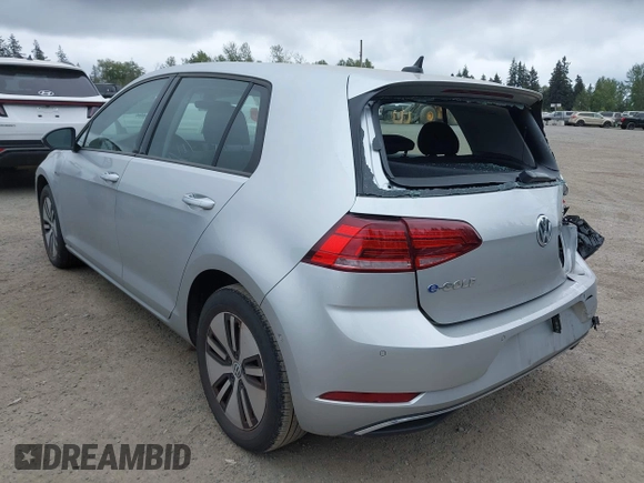 2019 Volkswagen Golf SEL Premium with VIN WVWPR7AU3KW908778, listed as a IAAI auction lot 42136721 with 25,024 mi miles and . Bid and sale history available at DreamBid. Image 3.