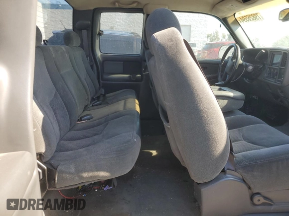 2003 Chevrolet Silverado 1500 with VIN 2GCEC19V931304082, listed as a Copart auction lot 79826594 with 230,765 mi miles and Salvage Title. Bid and sale history available at carsss.com. Image 10.