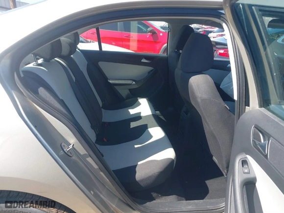 2015 Volkswagen Jetta Sedan 2.0L S with VIN 3VW2K7AJ5FM277619, listed as a IAAI auction lot 41786668 with 73,073 mi miles. Bid and sale history available at carsss.com. Image 8.