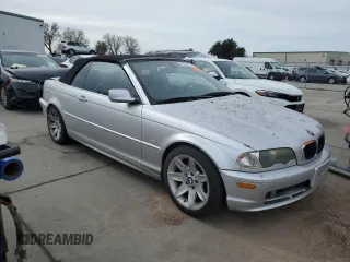 2003 BMW 3 Series 325Ci with VIN WBABS33433PG90518, listed as a Copart auction lot 45570895 with 142,398 mi miles and Salvage Title. Bid and sale history available at carsss.com. Image 4.