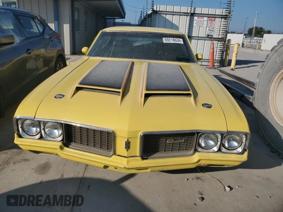 1970 Oldsmobile Cutlass z VIN 336870M260230, wystawiony jako Copart lot #69218634 z przebiegiem 99 839 mil mil oraz Szkody całkowita. Historia ofert i sprzedaży dostępna na DreamBid. Obrazek 5.