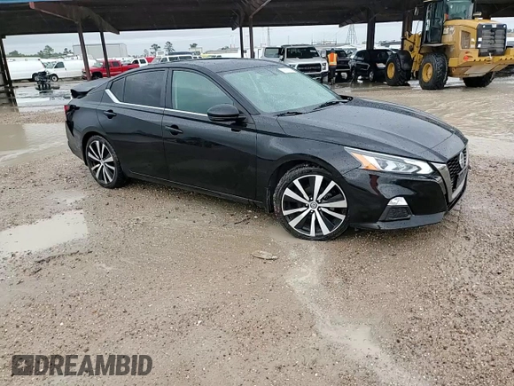 2019 Nissan Altima SR with VIN 1N4AL4CV6KC257701, listed as a Copart auction lot 79072124 with 82,697 mi miles and Salvage Title. Bid and sale history available at carsss.com. Image 10.