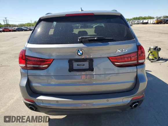 2014 BMW X5 xDrive35i z VIN 5UXKR0C50E0H23037, wystawiony jako Copart lot #56145725 z przebiegiem 82 955 mil mil oraz Szkody całkowita. Historia ofert i sprzedaży dostępna na DreamBid. Obrazek 6.