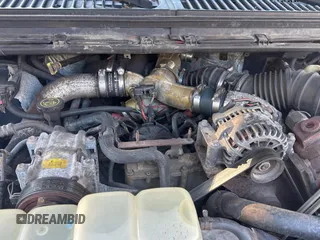2001 Ford F-350 with VIN 1FDWF37FX1EC59230, listed as a Copart auction lot 42909475 with 64,852 mi miles and Salvage title. Bid and sale history available at DreamBid. Image 7.