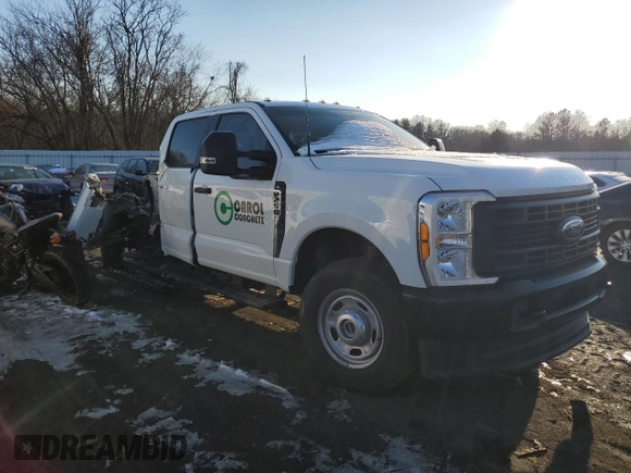 2023 Ford F-250 XL z VIN 1FT7W2BA9PEC16022, wystawiony jako Copart lot #42294015 z przebiegiem Nie podano mil oraz Szkoda całkowita • Salvage title. Historia ofert i sprzedaży dostępna na DreamBid. Obrazek 4.