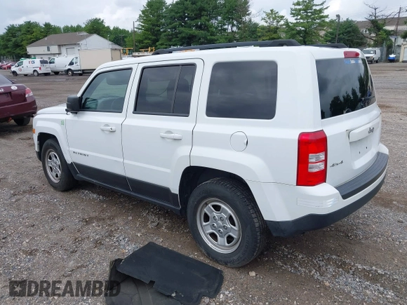 2015 Jeep Patriot Sport with VIN 1C4NJRBB9FD248139, listed as a IAAI auction lot 42728029 with 157,224 mi miles and . Bid and sale history available at DreamBid. Image 3.