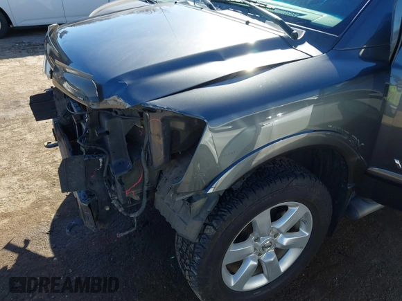 2011 Nissan Titan SL with VIN 1N6BA0EC5BN307529, listed as a IAAI auction lot 41729522 with 221,260 mi miles. Bid and sale history available at carsss.com. Image 6.