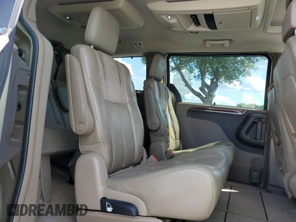 2011 Chrysler Town & Country Limited z VIN 2A4RR6DG5BR746552, wystawiony jako Copart lot #56215685 z przebiegiem 143 505 mil mil oraz Szkoda całkowita • Salvage title. Historia ofert i sprzedaży dostępna na DreamBid. Obrazek 11.