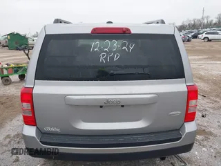 2016 Jeep Patriot High Altitude with VIN 1C4NJPFAXGD810878, listed as a IAAI auction lot 41225029 with 135,681 mi miles and . Bid and sale history available at DreamBid. Image 16.