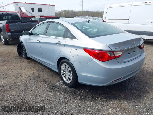 2012 Hyundai Sonata GLS with VIN 5NPEB4AC8CH461728, listed as a IAAI auction lot 41938399 with 133,571 mi miles. Bid and sale history available at carsss.com. Image 3.