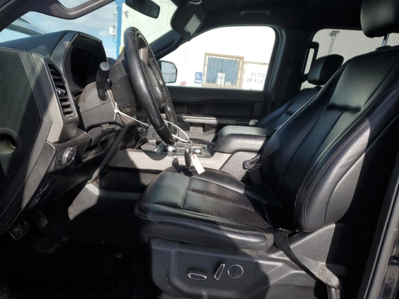 2019 Ford Expedition XLT with VIN 1FMJU1JT0KEA36425, listed as a Copart auction lot 87739955 with 95,963 mi miles and Salvage Title. Bid and sale history available at carsss.com. Image 7.