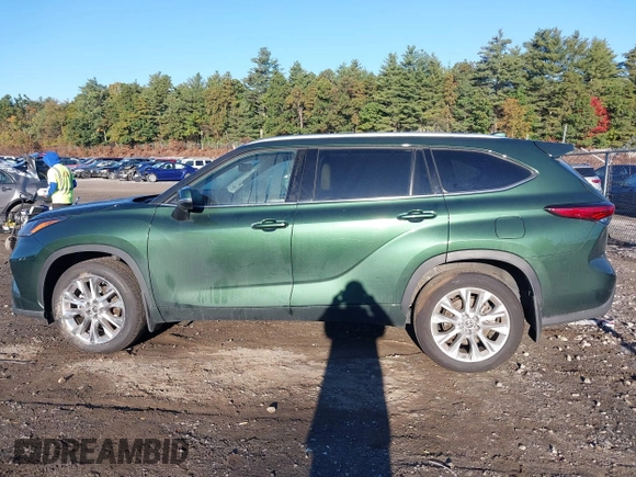 2023 Toyota Highlander L with VIN 5TDKDRBH6PS501843, listed as a IAAI auction lot 40531817 with 12,734 mi miles and . Bid and sale history available at DreamBid. Image 14.