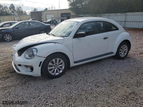 2017 Volkswagen Beetle 1.8T Fleet with VIN 3VWF17AT7HM621816, listed as a Copart auction lot 80007654 with 160,856 mi miles and Salvage Title. Bid and sale history available at carsss.com. Image 1.