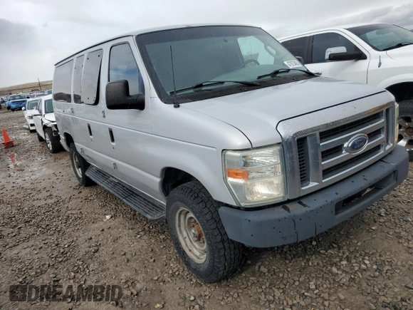 2008 Ford Econoline Passenger XL with VIN 1FBNE31LX8DA20587, listed as a Copart auction lot 47973485 with 218,047 mi miles and Clean Title. Bid and sale history available at carsss.com. Image 4.