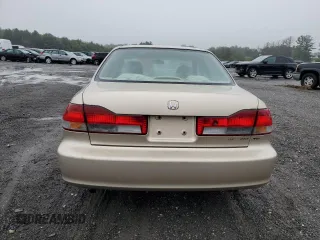 2002 Honda Accord LX z VIN 1HGCG16442A033722, wystawiony jako Copart lot #73108354 z przebiegiem 96 863 mil mil oraz Szkoda całkowita • Salvage title. Historia ofert i sprzedaży dostępna na DreamBid. Obrazek 6.