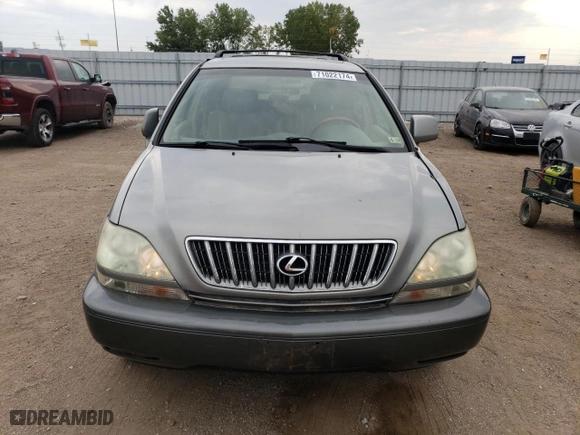 2002 Lexus RX 300 with VIN JTJHF10U420260539, listed as a Copart auction lot 71022174 with 190,905 mi miles and Salvage Title. Bid and sale history available at carsss.com. Image 5.