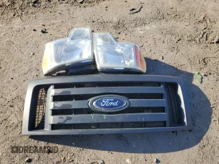 2012 Ford F-150 XL w/HD Payload Pkg with VIN 1FTVX1CF7CKD53156, listed as a Copart auction lot 82223504 with 468,475 mi miles and Clean Title. Bid and sale history available at carsss.com. Image 12.