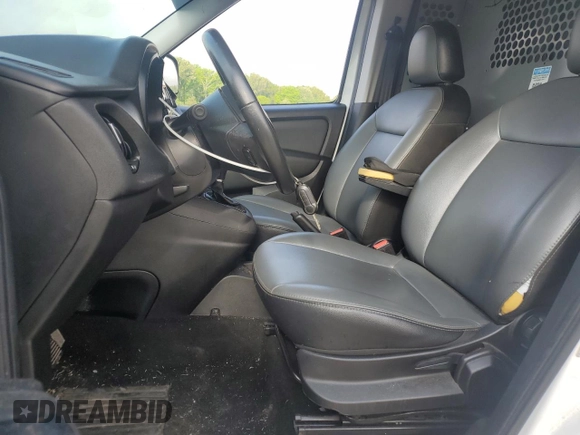 2019 Ram ProMaster City Cargo Tradesman SLT with VIN ZFBHRFBB5K6M01069, listed as a Copart auction lot 54691005 with 121,712 mi miles and Salvage title. Bid and sale history available at DreamBid. Image 7.