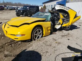 2001 Chevrolet Corvette with VIN 1G1YY22G815105755, listed as a Copart auction lot 42717845 with 0 mi miles and Non Repairable. Bid and sale history available at carsss.com. Image 1.