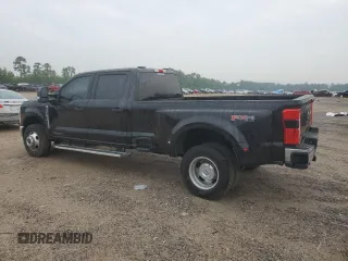 2024 Ford F-350 XL with VIN 1FT8W3DT4RED83562, listed as a Copart auction lot 54500415 with 32,691 mi miles and Salvage Title. Bid and sale history available at DreamBid. Image 2.