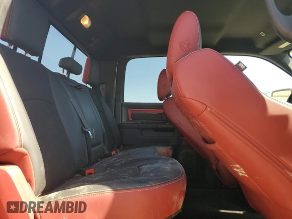 2017 Ram 1500 Rebel z VIN 1C6RR7YT4HS531035, wystawiony jako Copart lot #57652345 z przebiegiem 130 013 mil mil oraz Czysty tytuł • Clean title. Historia ofert i sprzedaży dostępna na DreamBid. Obrazek 10.