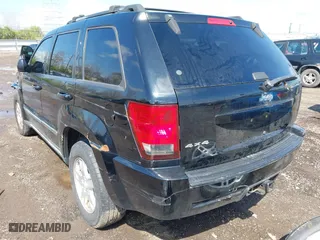 2007 Jeep Grand Cherokee Laredo with VIN 1J8GR48K57C519919, listed as a IAAI auction lot 42016344 with 190,132 mi miles. Bid and sale history available at carsss.com. Image 3.