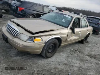 1999 Ford Crown Victoria z VIN 2FAFP73W5XX139721, wystawiony jako Copart lot #45017875 z przebiegiem 213 296 mil mil oraz Szkody całkowita. Historia ofert i sprzedaży dostępna na DreamBid. Obrazek 1.