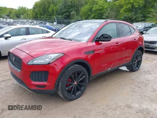 2018 Jaguar E-Pace SE z VIN SADFP2FX1J1Z16885, wystawiony jako IAAI lot #42293911 z przebiegiem 87 028 mil mil oraz . Historia ofert i sprzedaży dostępna na DreamBid. Obrazek 2.
