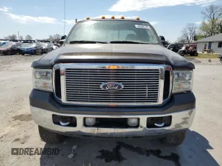 2005 Ford F-350 XL with VIN 1FTWW31P25EA80854, listed as a Copart auction lot 50900185 with Not provided miles and Salvage title. Bid and sale history available at DreamBid. Image 5.