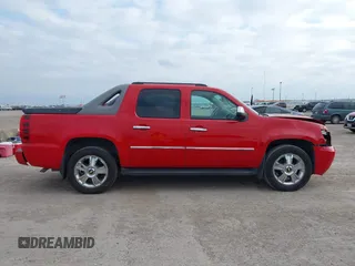 2009 Chevrolet Avalanche LTZ with VIN 3GNFK32019G223649, listed as a IAAI auction lot 41520097 with 147,964 mi miles and . Bid and sale history available at DreamBid. Image 13.