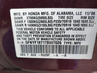 2007 Honda Pilot EX-L with VIN 5FNYF18717B007026, listed as a IAAI auction lot 41741772 with 277,686 mi miles. Bid and sale history available at carsss.com. Image 9.